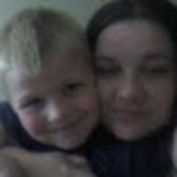 Meet your Posher, Macy - Picture 1 of 1